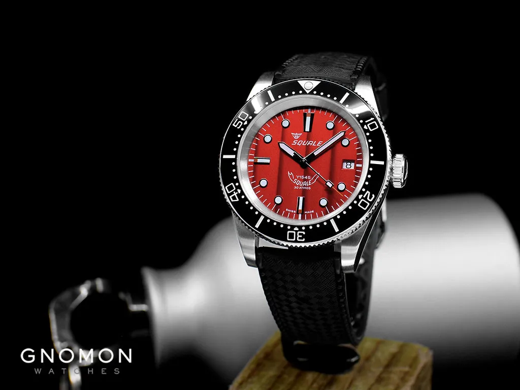 1545 Red Rubber