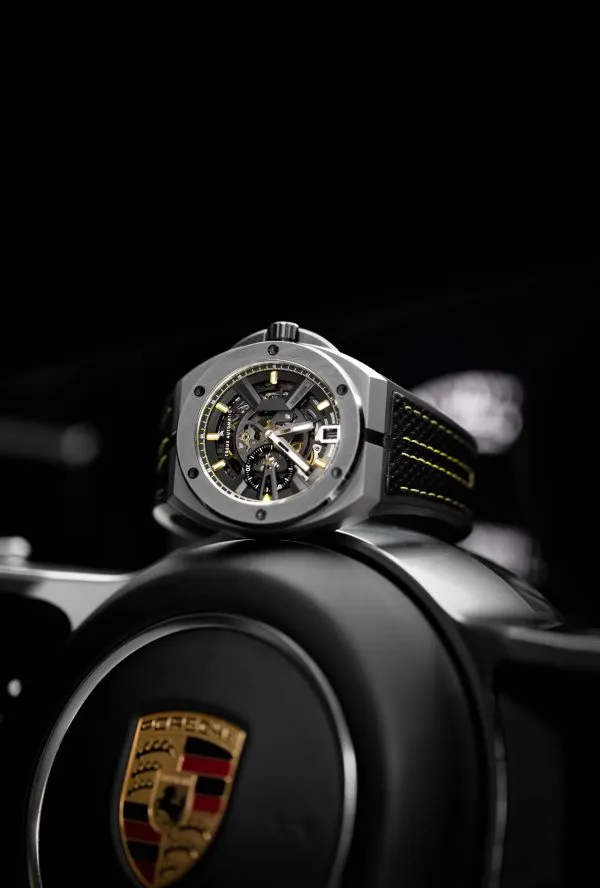 Creux Automatiq Ghost V3 Driver  CA-09-3 Swiss Made Men's Watch