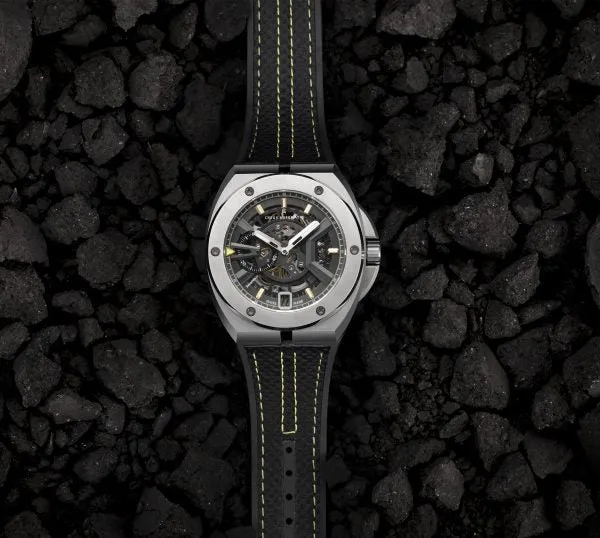 Creux Automatiq Ghost V3 Driver  CA-09-3 Swiss Made Men's Watch