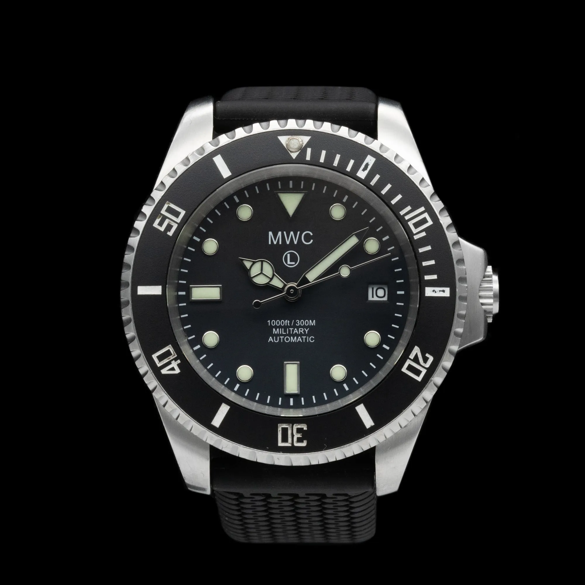 MWC - 21 Jewel 300m Automatic Military Diver SUB/SS/B/AB/MY