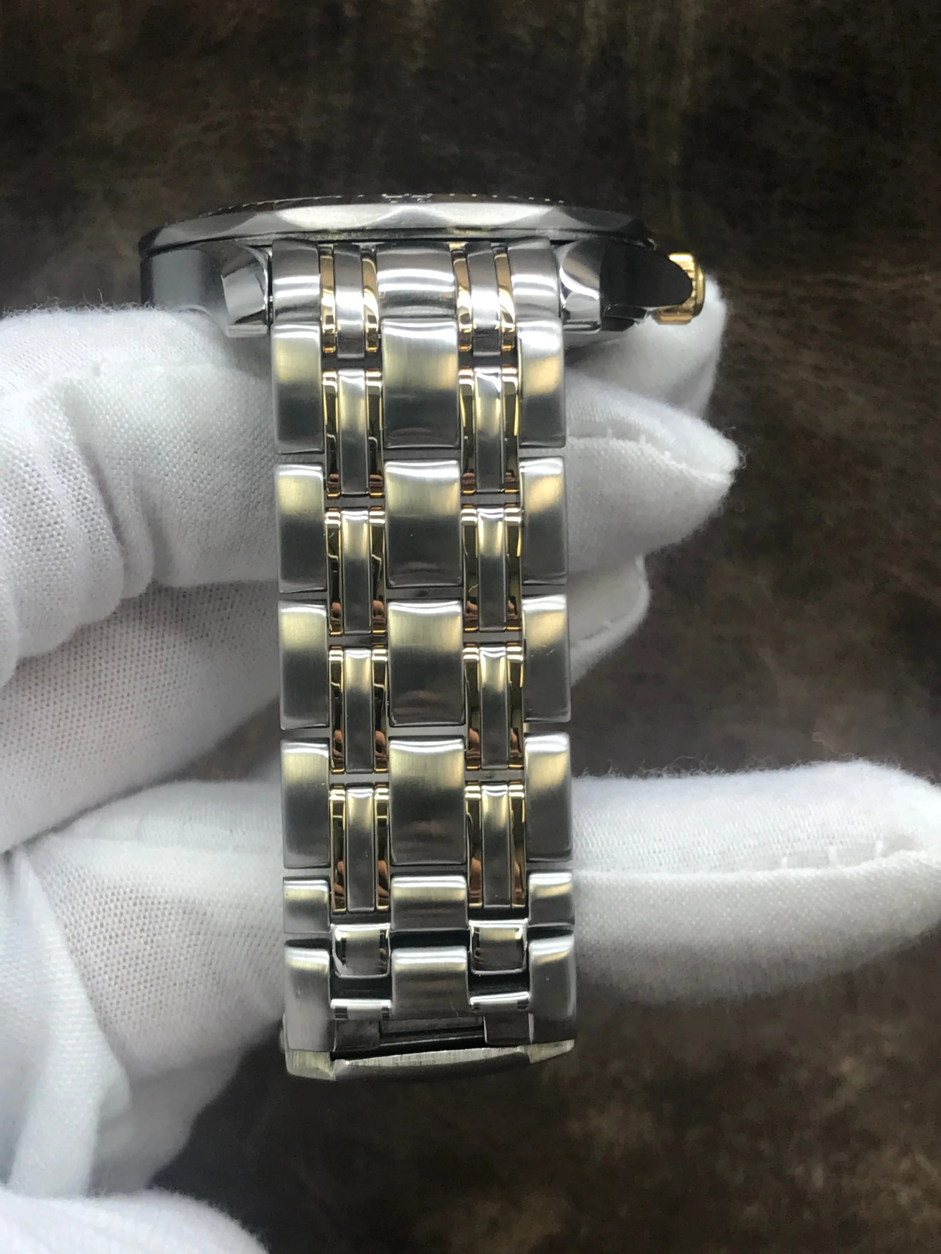 Omega Seamaster 300m 2342.20.00 Silver Dial Quartz Watch
