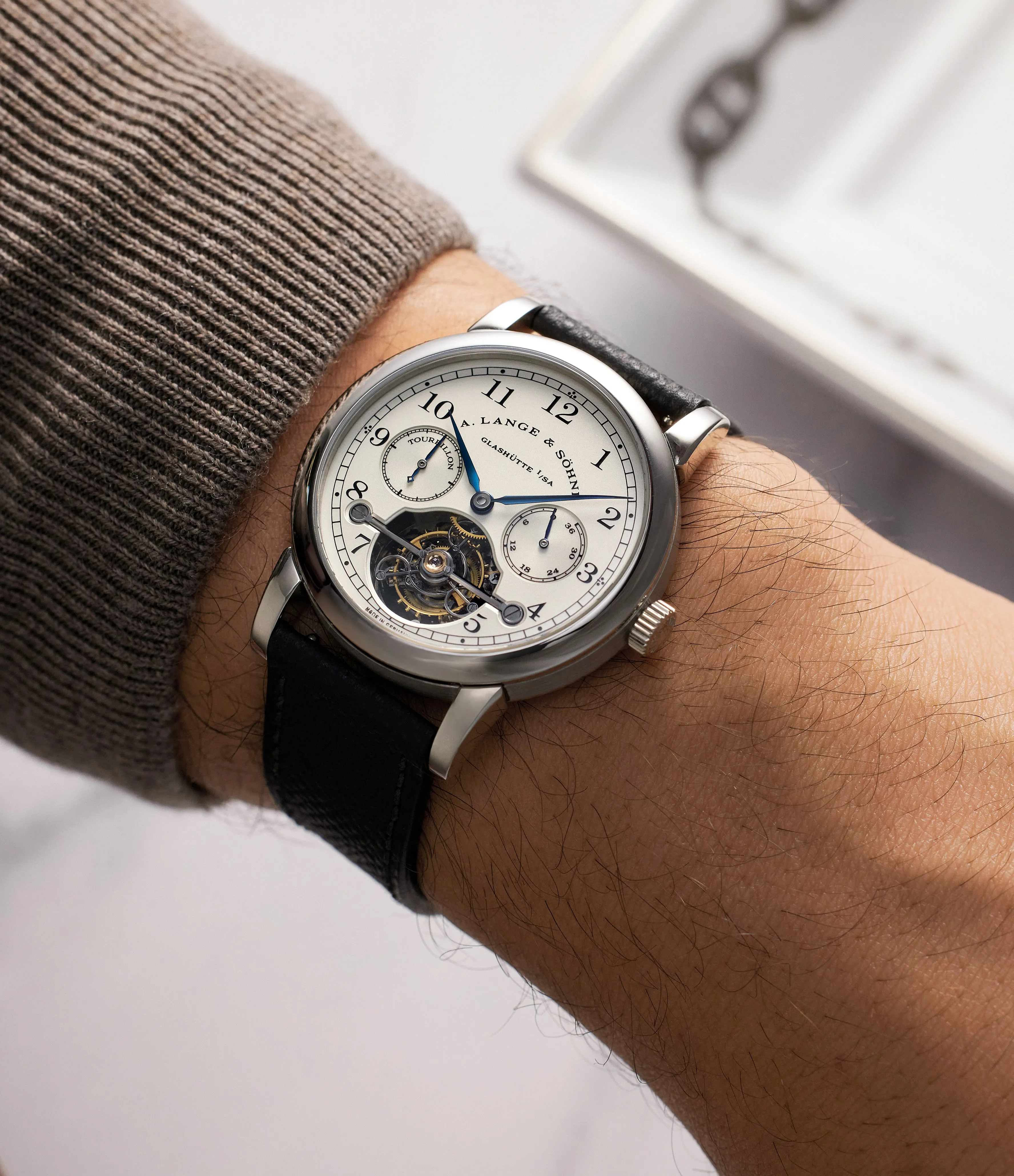 Tourbillon Pour le Mérite | Platinum