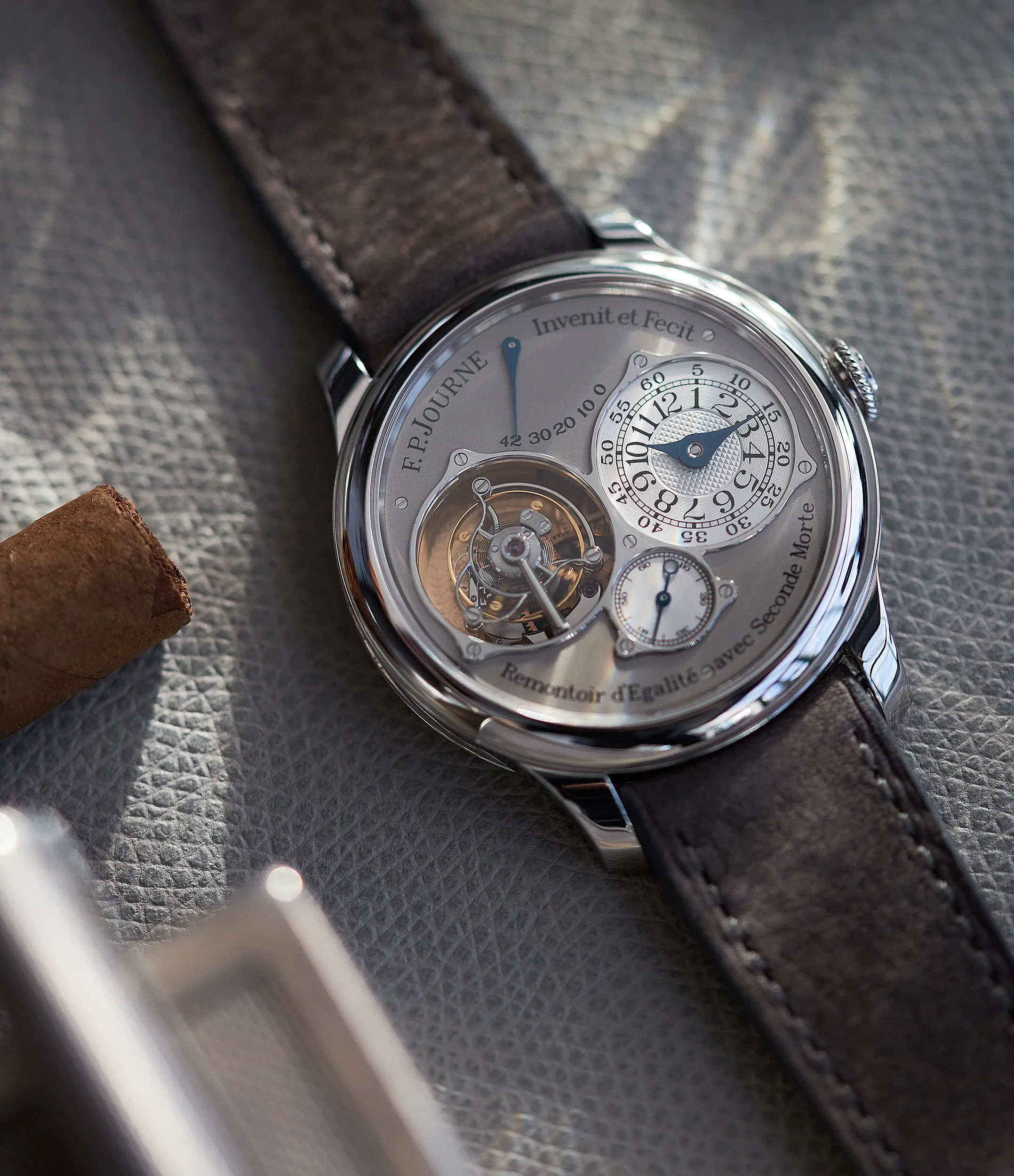 Tourbillon Souverain | Seconde Morte | 40mm | Platinum