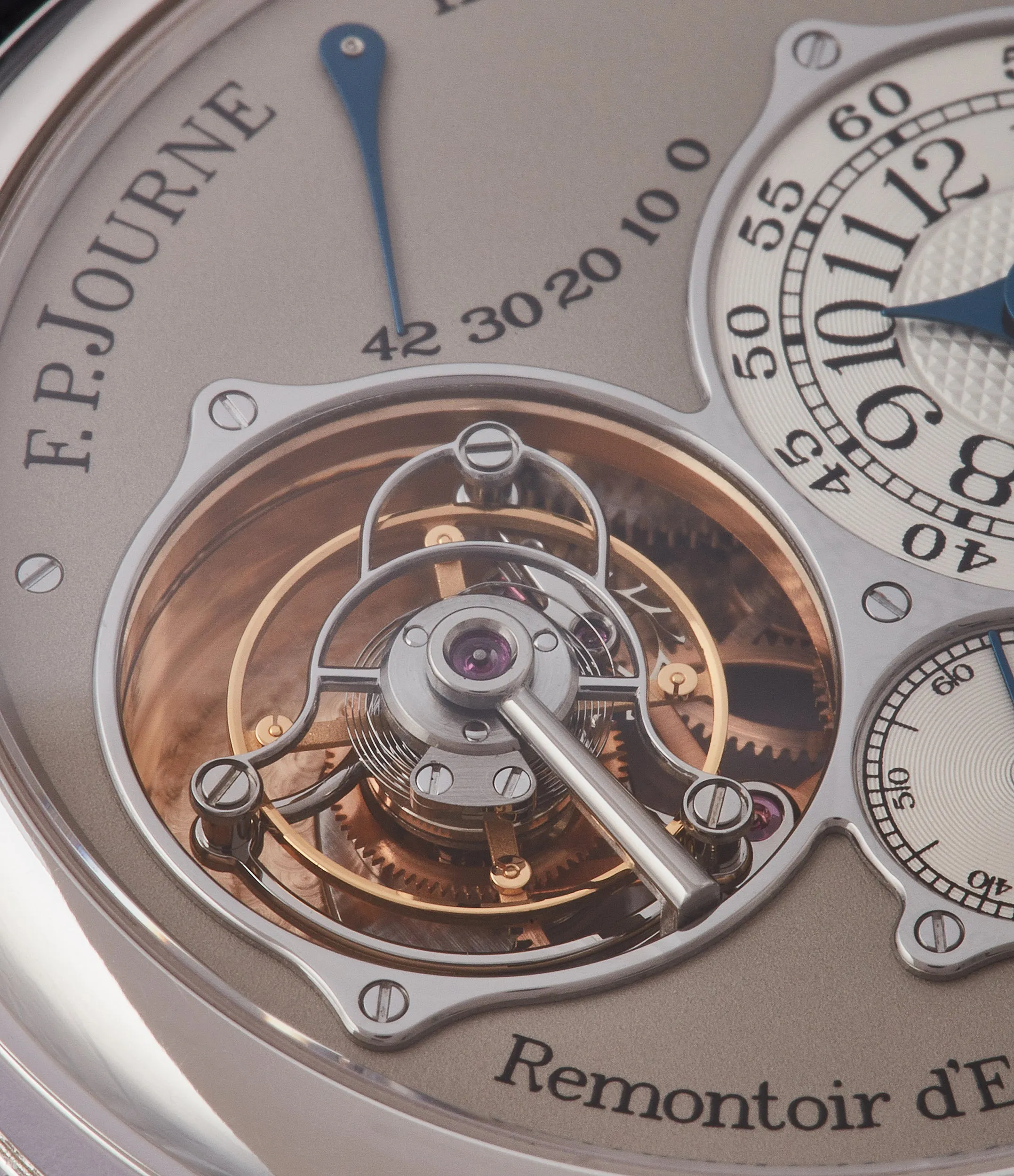 Tourbillon Souverain | Seconde Morte | 40mm | Platinum
