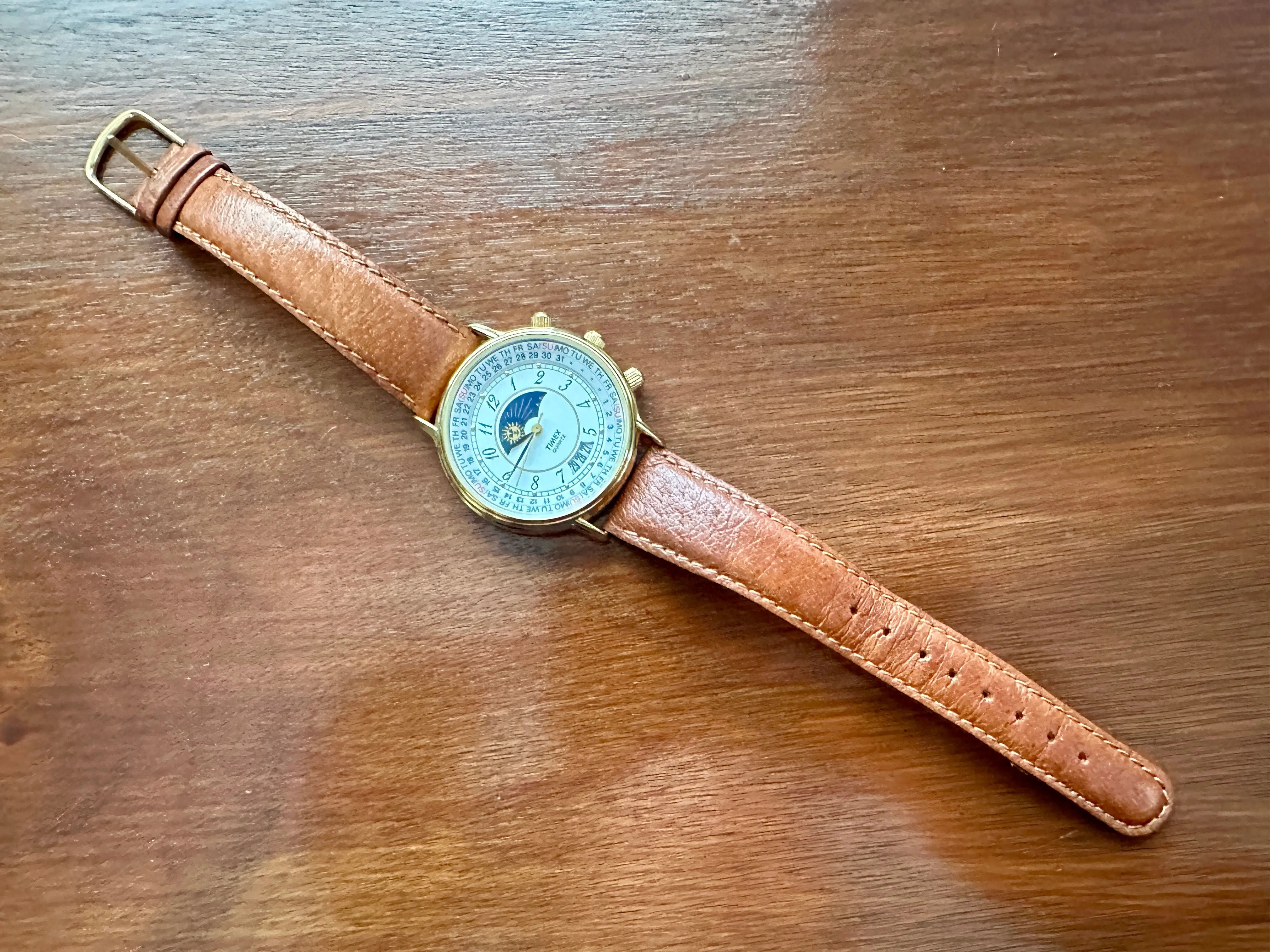 Vintage 90s Timex Quartz Perpetual Calendar Moon Phase Day Date Wristwatch Watch