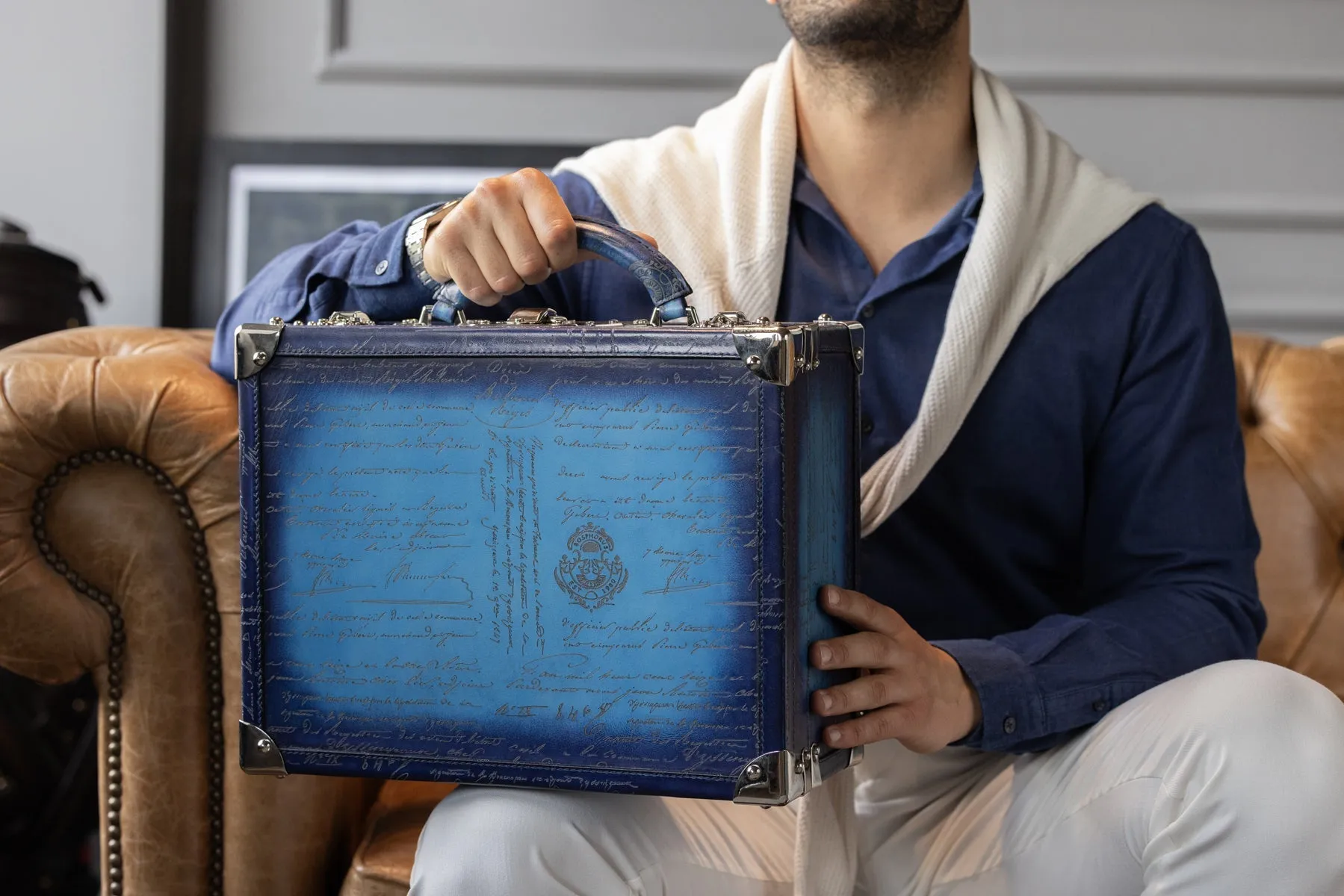 Watch Trunk - Parchment Patina Sky Blue
