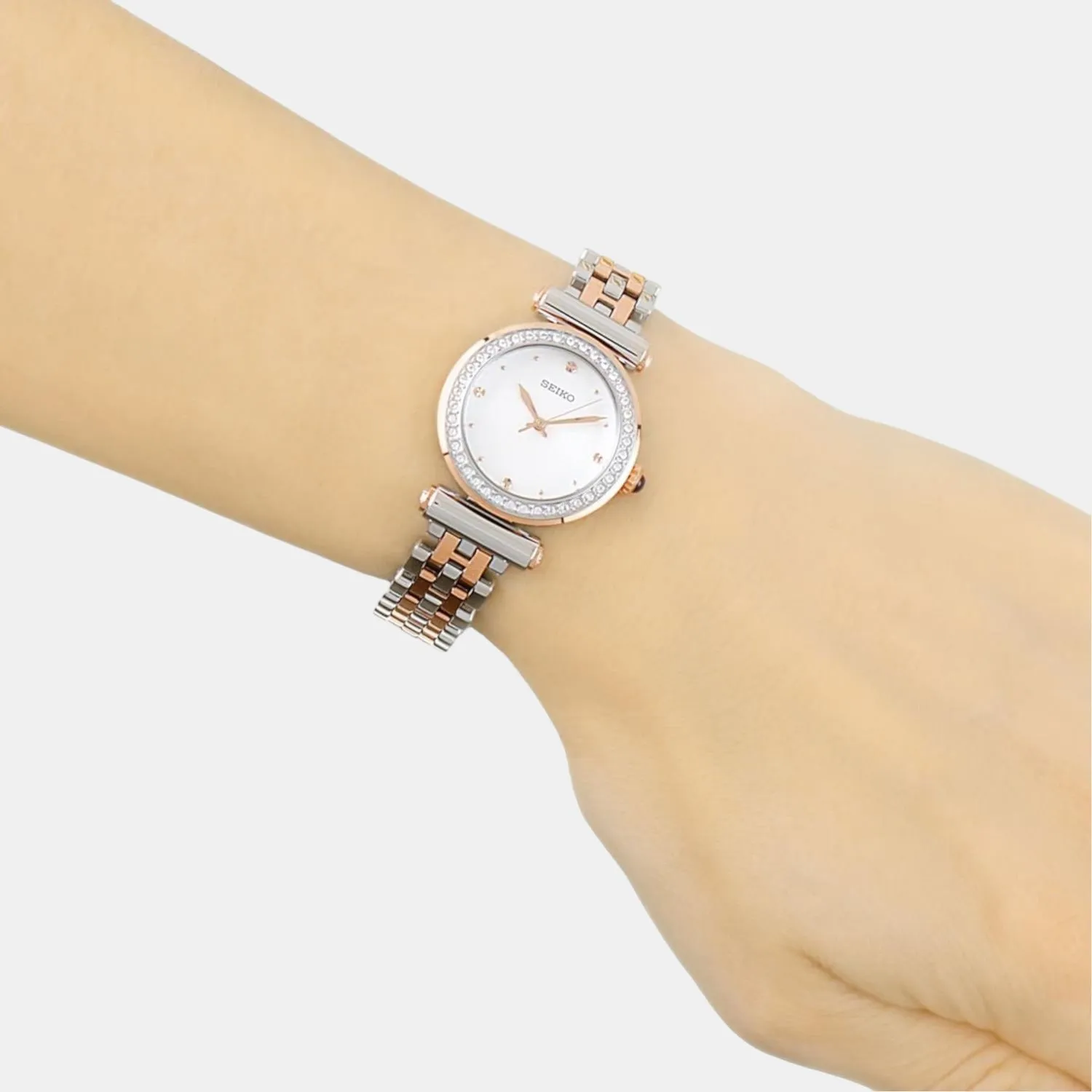 Women's White Analog Stainless Steel Watch SRZ466P1